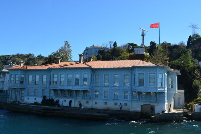 Constantine stood in an upper room