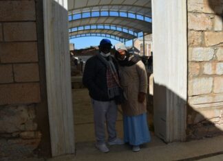 Poitou and the Limits of French Expansion